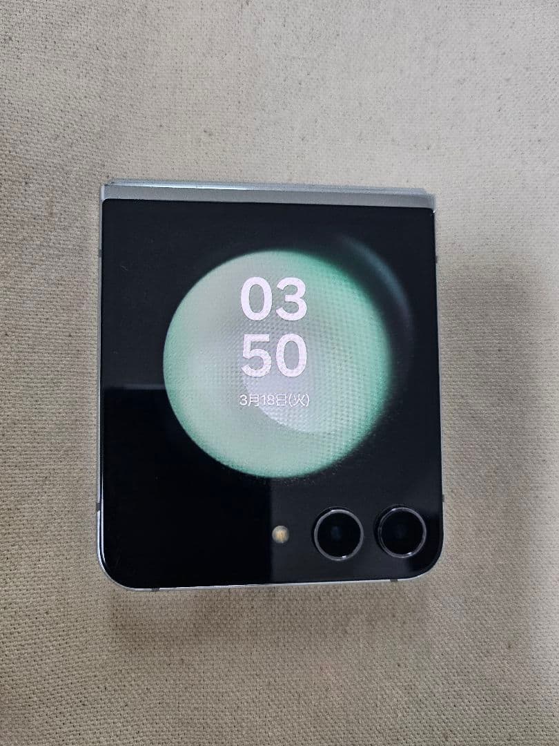 【ジャンク】Samsung Galaxy Z Flip5 ミント Amazon.com: Samsung Galaxy Z Flip 5 5G, US Version, 512GB, Mint