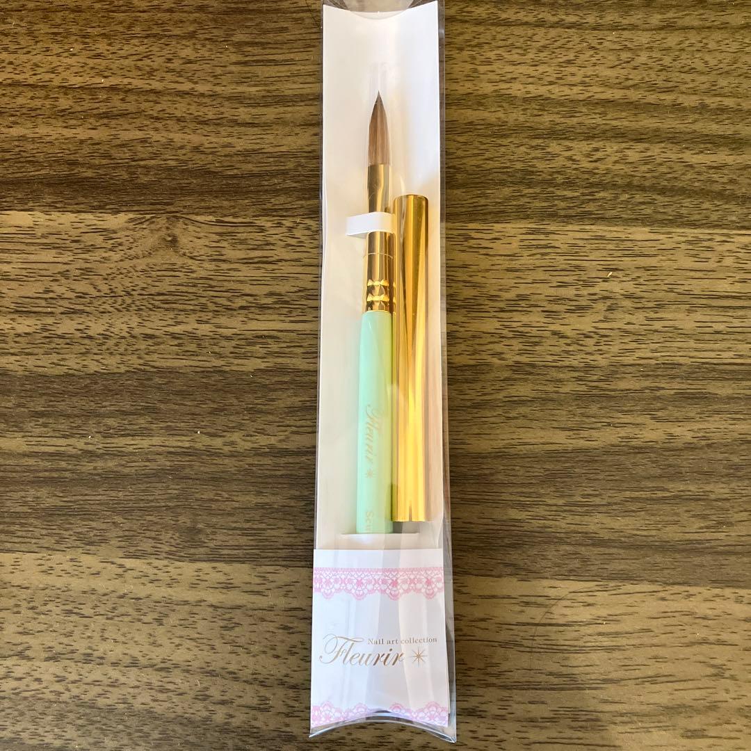 フルーリア　スカルプチュアブラシ　グリーン フルーリアスカルプチュアブラシグリーン / ディーナジェル（DnaGel