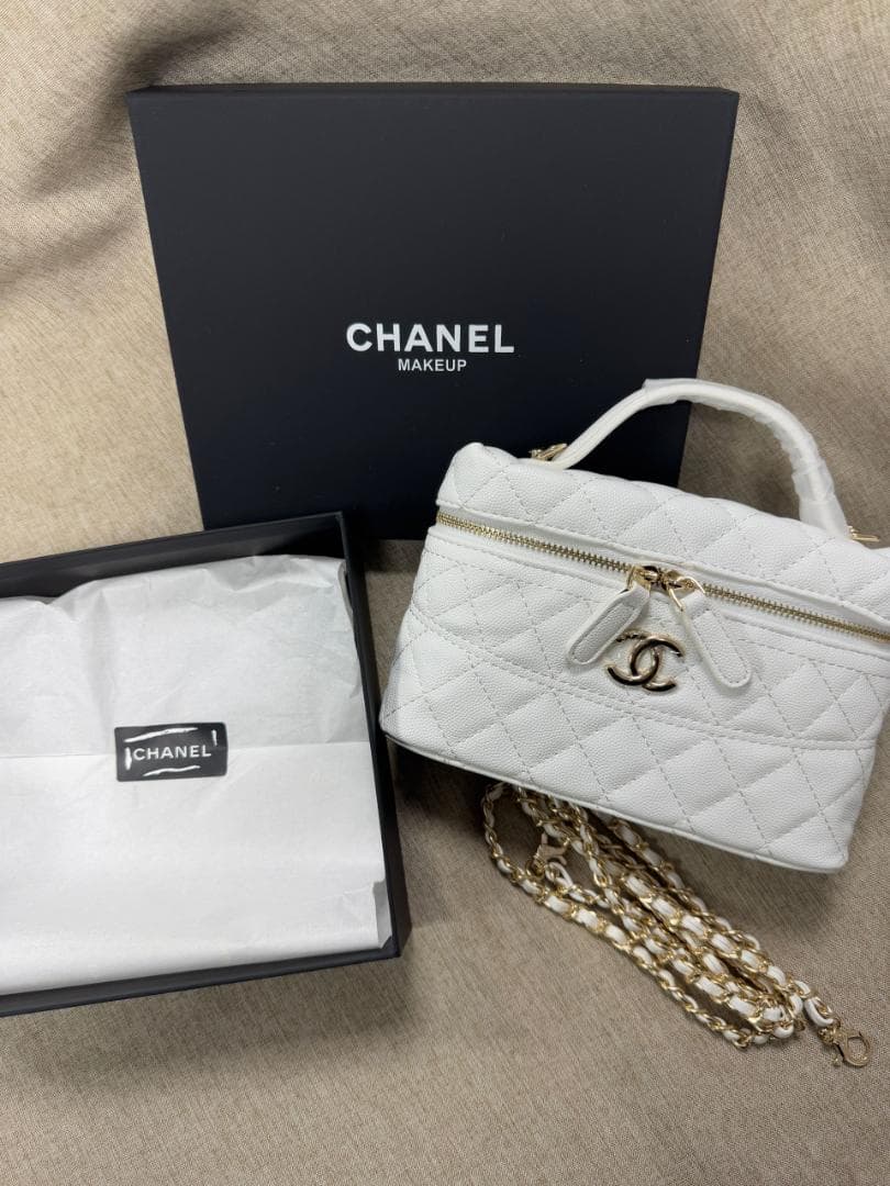 VIP ♡VVIP会員様限定のホワイトショルダーバッグdojo WEGO（ウィゴー） ショルダーバッグ バッグ WEGO/マルチポケットワン