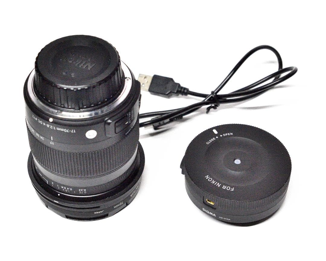 SIGMA 17-70mm F2.8-4 DC MACRO USB DOCK付