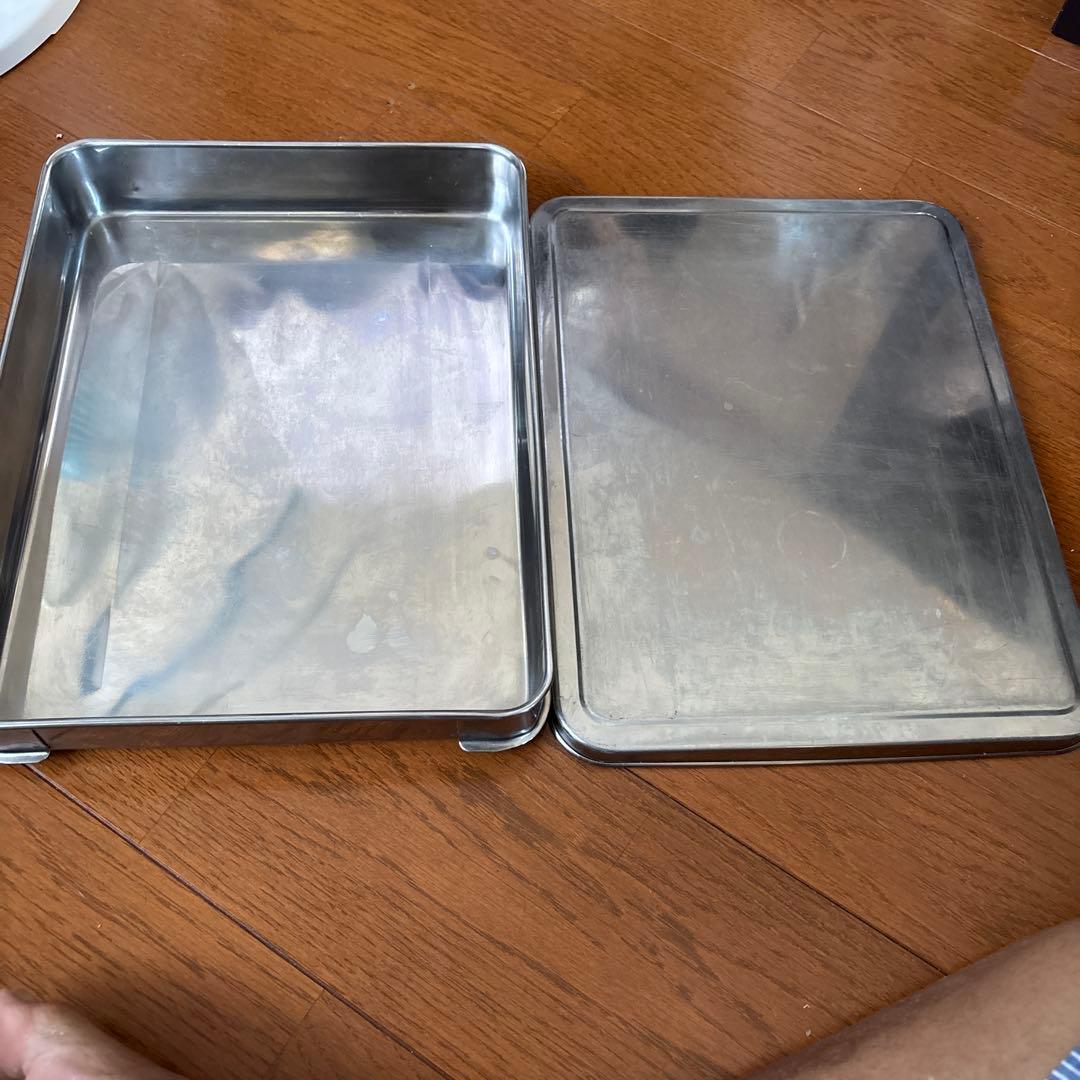 ステンレス保存容器 蓋付き 餃子バット長方形　本体９枚　蓋９枚 バット ステンレス 蓋付き 浅型 角型 保存容器 ステンレス鋼