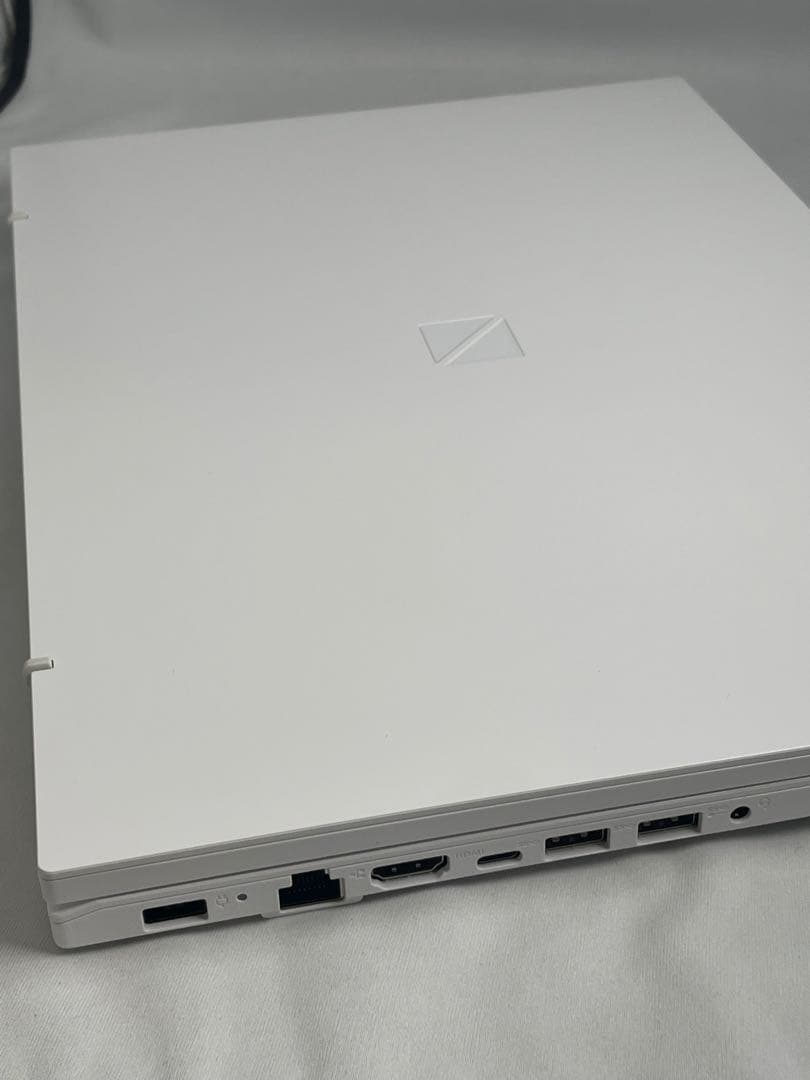 PC-N1655KAW 13世代i5-1335U 16GB 512GB SSD - メルカリ