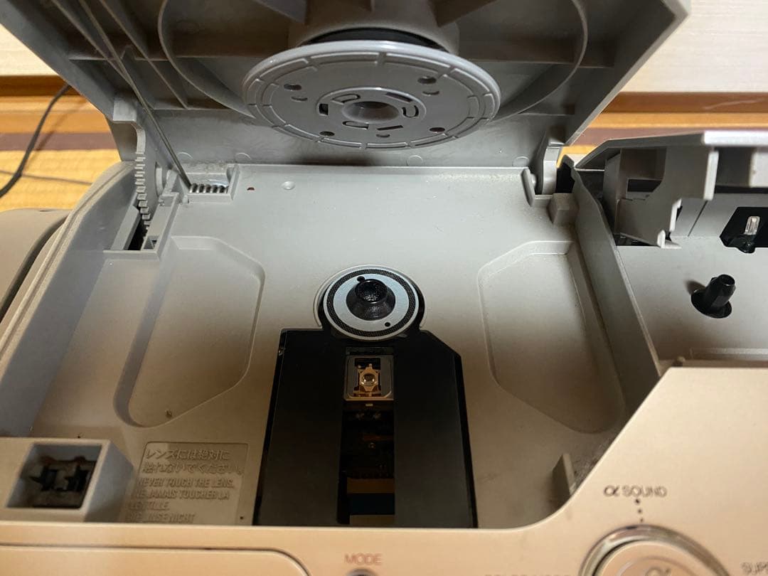 再値下げ】Victor CD/MDポータブル Clavia RC-L1MD-S - メルカリ