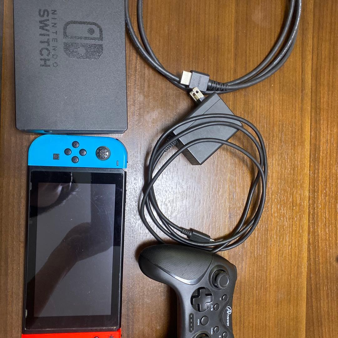 Nintendo Switch 本体 青/赤 Joy-Con 付属ジャンク品です Nintendo Switch ジョイコン Joy-Con(R) ネオンレッド Joy-Con(L