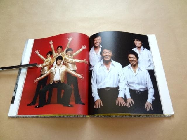 初版 希少本フォーリーブス メモリアル写真集 : フォー フォーリーブス