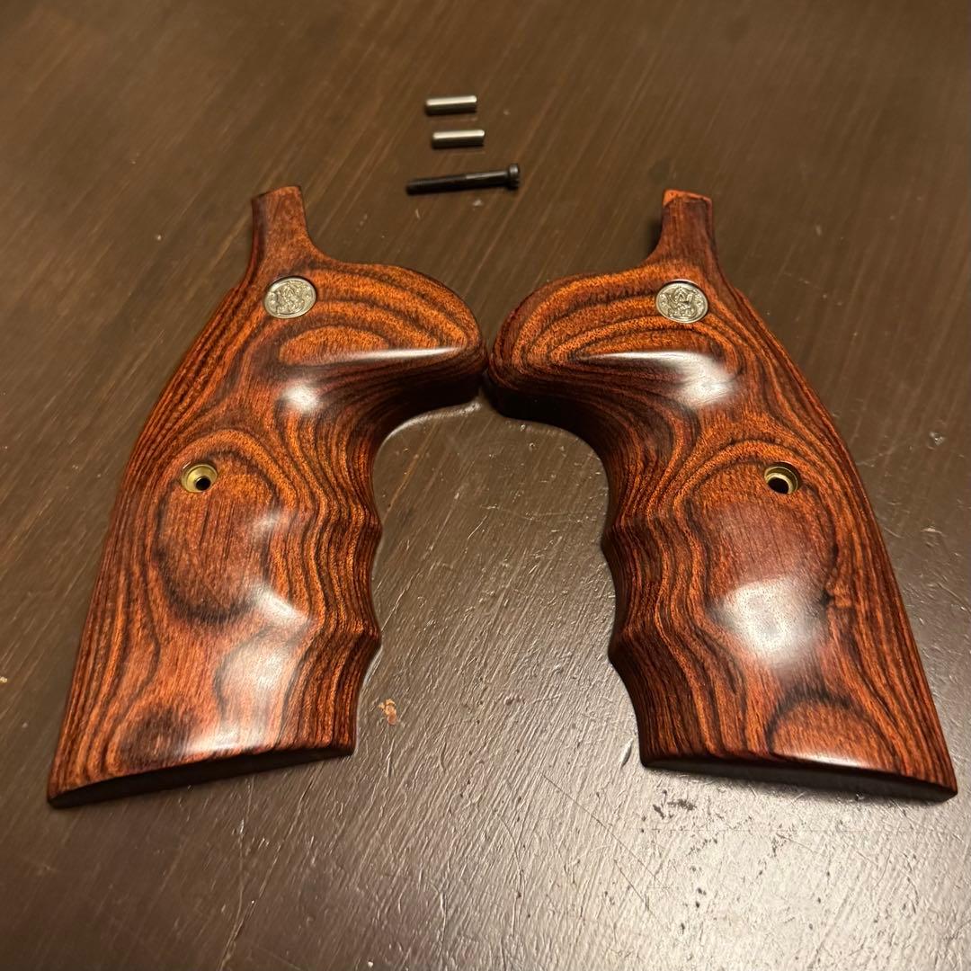 アルタモント M19 Kフレーム 木製グリップ アルタモント S&W Kフレーム ラウンドバット用 木製グリップ COMBAT