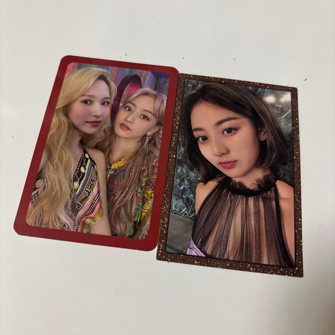 TWICE ジヒョトレカ2種セット - メルカリ