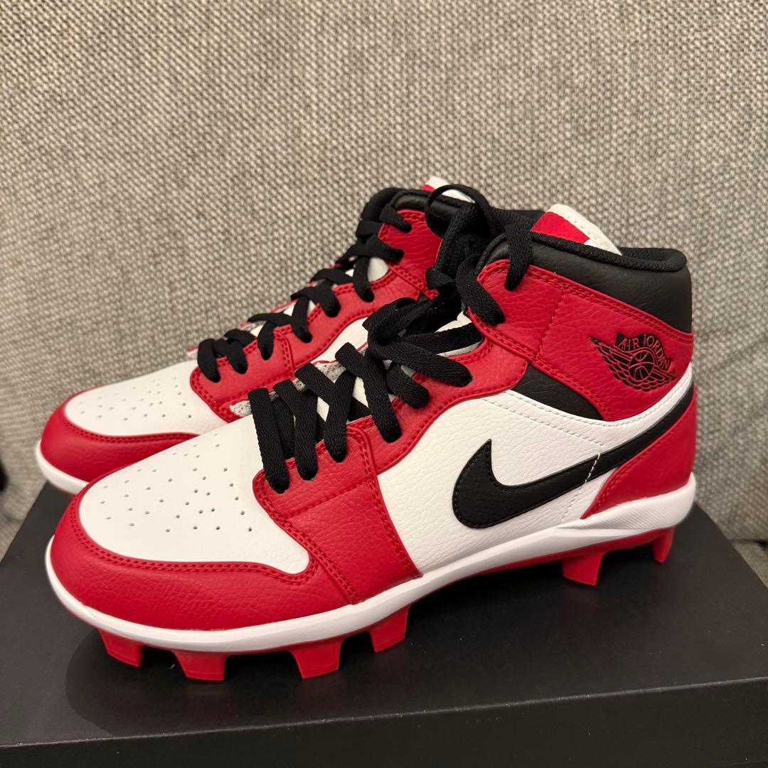 【新品 未使用品】ナイキ ジョーダン　野球スパイク 日本未発売】 ナイキ ジョーダン 野球 スパイク Jordan 1 Retro MCS
