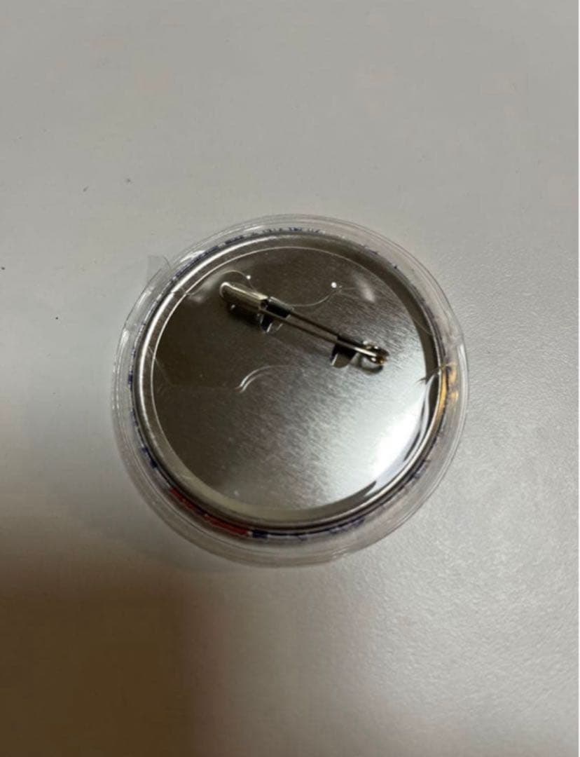 名探偵コナン 灰原哀 プレミアムナイト缶バッジ - メルカリ