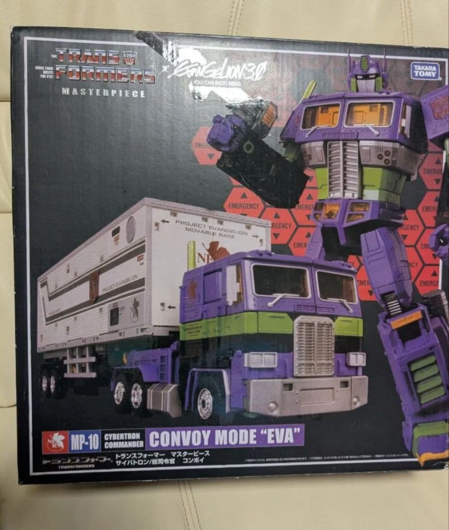 トランスフォーマー　マスターピース　MP-10 コンボイ モード エヴァ 奇跡のコラボ「MP-10 CONVOY MODE“EVA”」 | 電撃ホビーウェブ