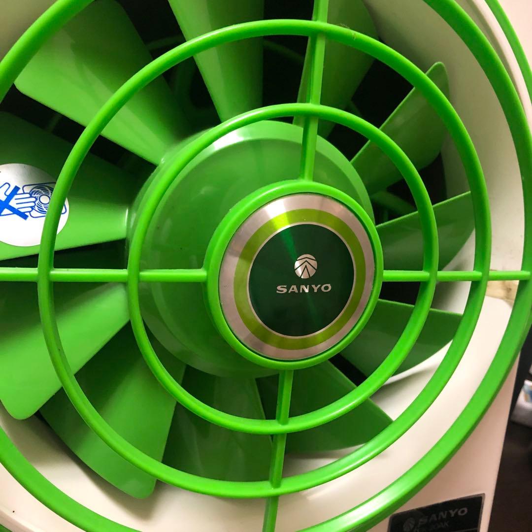 昭和レトロ 換気扇 SANYO EK-20AK 希少カラー - メルカリ