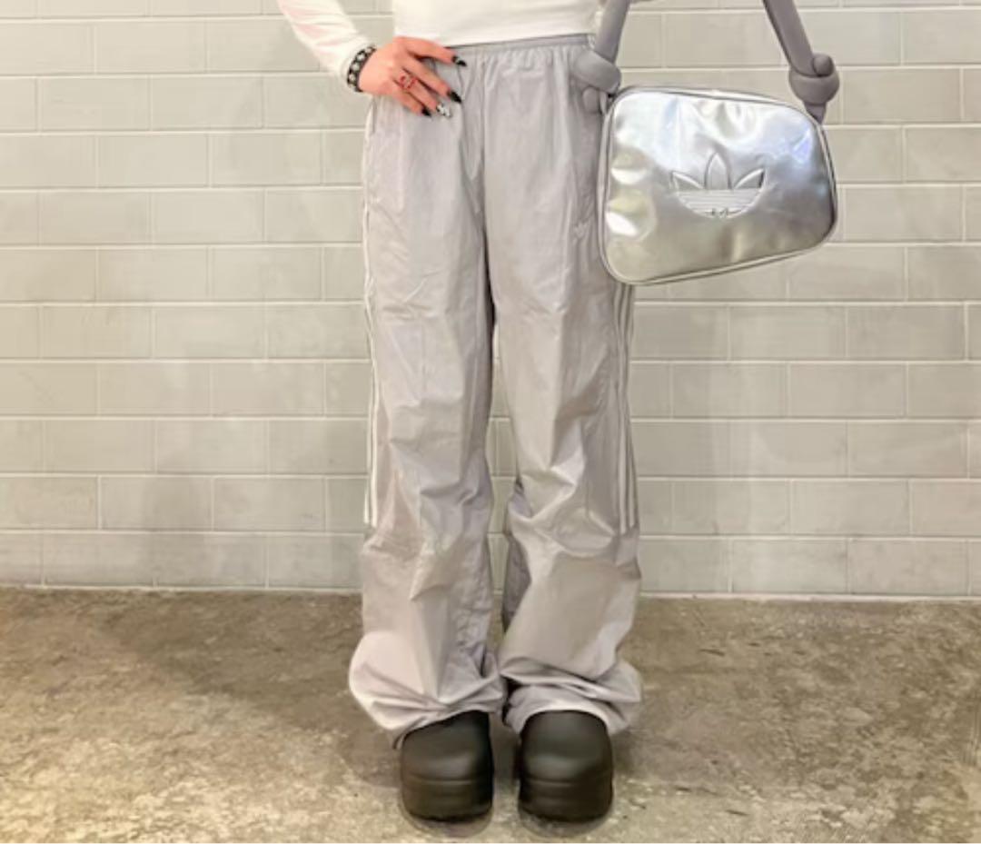 【新品】アディダス スタン スミス ミュール 厚底ブラック 23.5cm