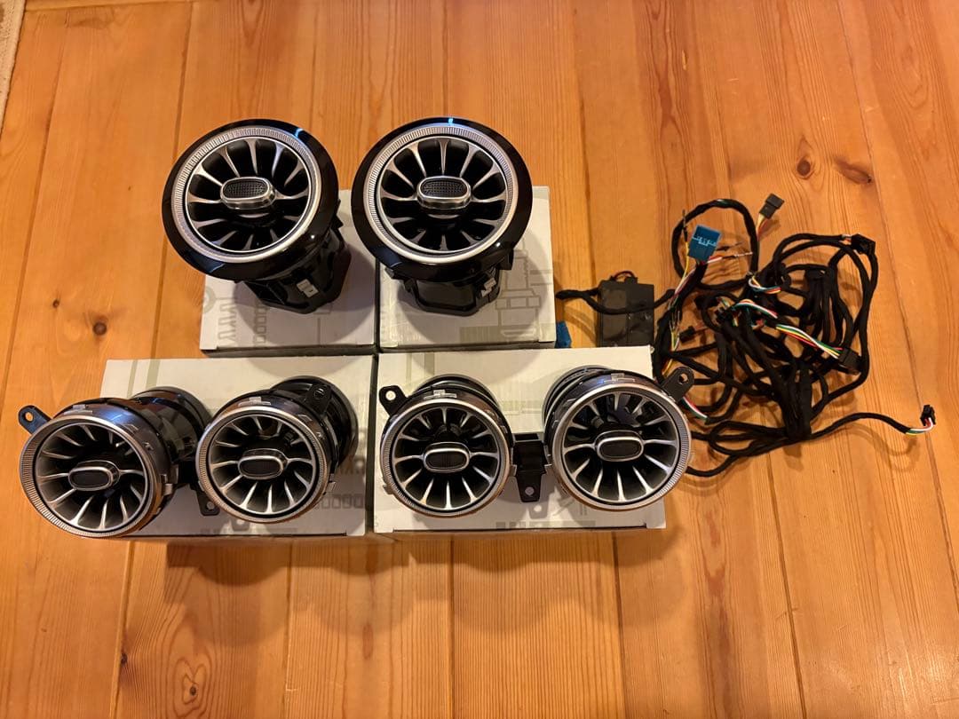 W213 エアコン吹き出し口　アンビエントライト 楽天市場】ベンツ Eクラス W213 S213 全年式対応 タービンルック