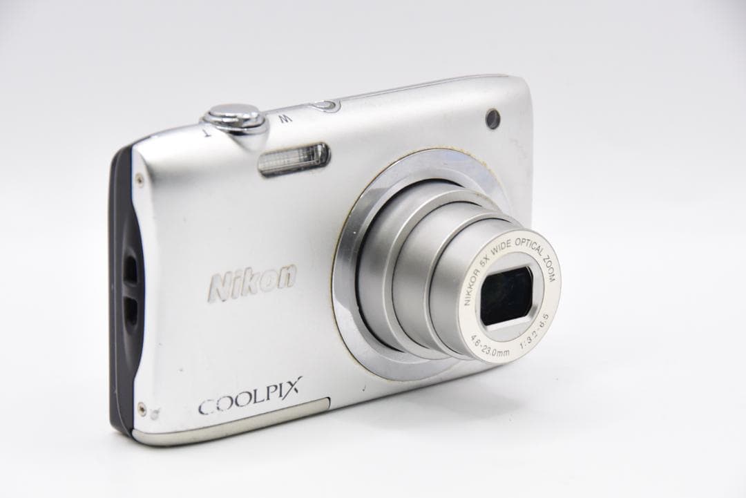 ■ 美品 ■ ニコン Nikon COOLPIX A100 シルバー《動作OK》