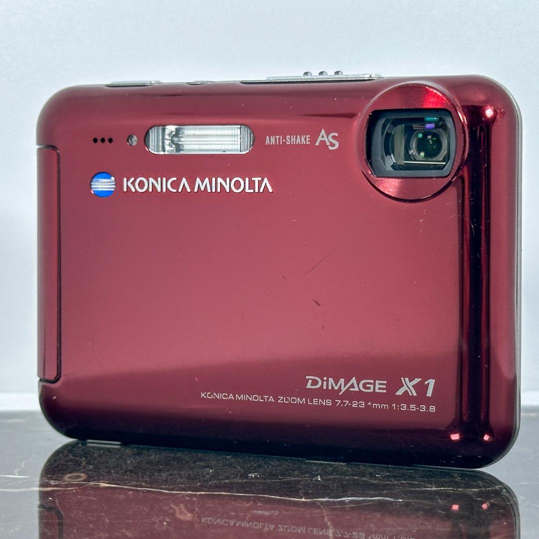 KONICA MINOLTA DiMAGE X1 ワインレッド