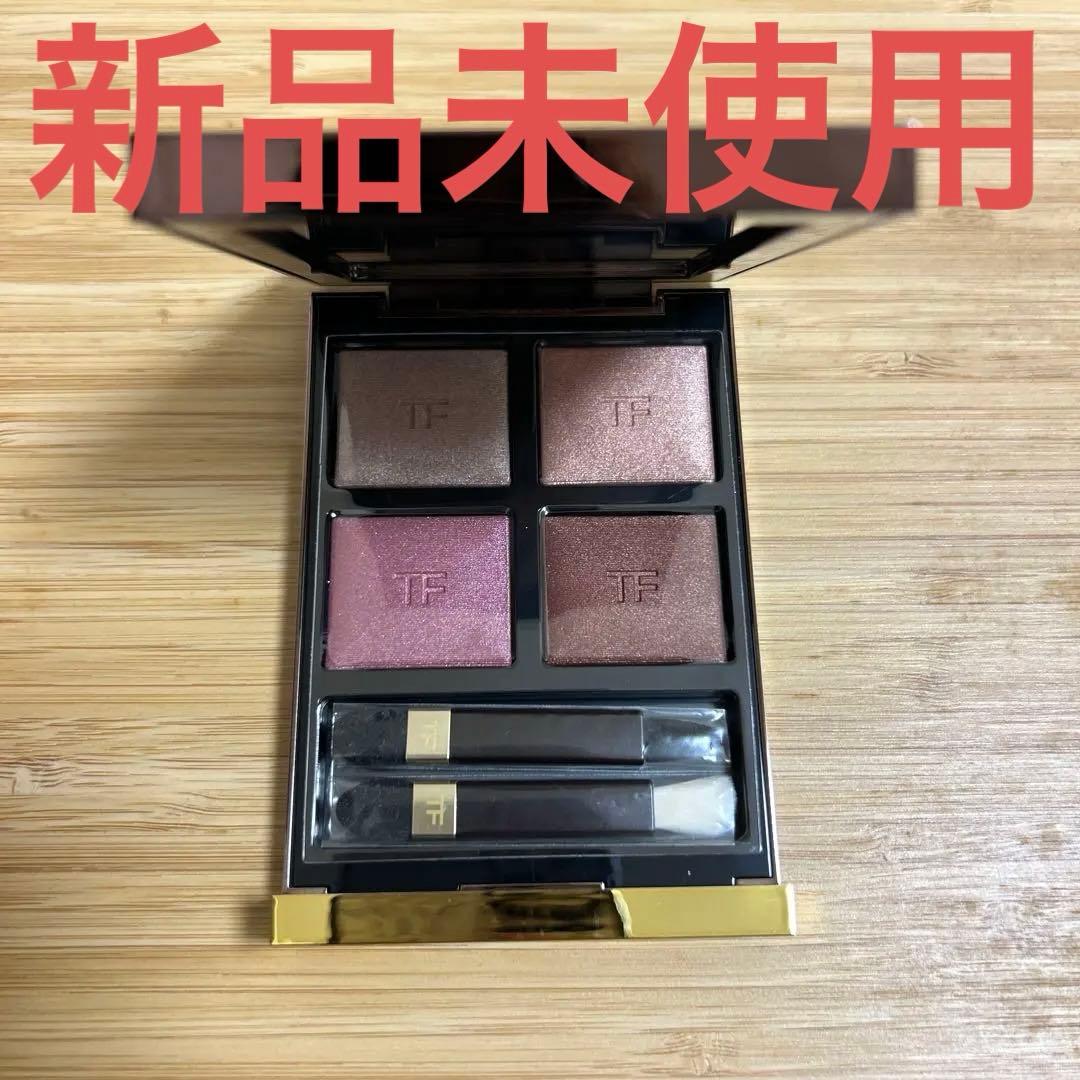 TOM FORD アイシャドウ アイカラークォード 42A トムフォード 2023年秋新作アイシャドウパレット】アイ カラー クォード｜TOM FORD