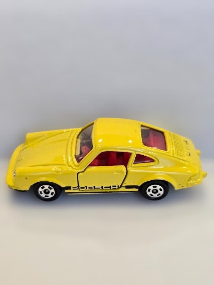 トミカ 外国車シリーズ青箱 No.F3 ポルシェ 911S 日本製箱なし1976