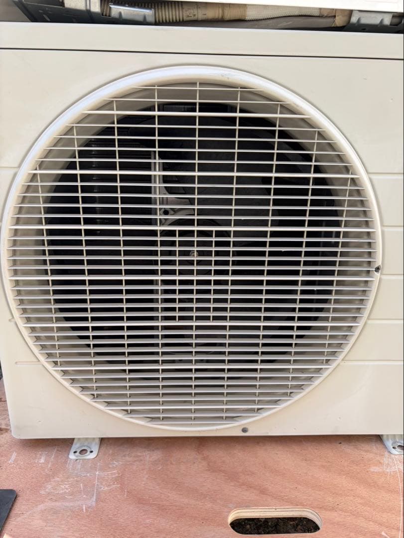 大阪府限定 エアコン ダイキン F22XTES-W 2020年6畳用 取付込み