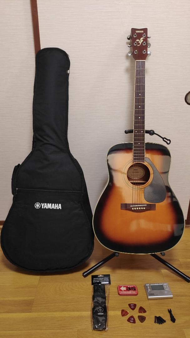 Yamaha FG425 TBS (8点セット) Yamaha FG820 Acoustic Guitar - Solid Spruce, Natural Finish