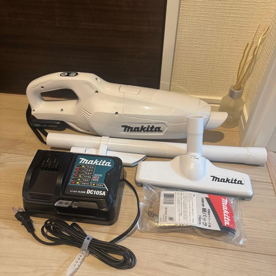 マキタ 充電式クリーナー 掃除機 マキタ 充電式クリーナー 10.8V CL121DSH〜CL121DZ 本体のみ - 工具