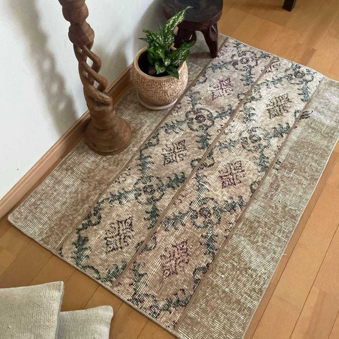 68.5×98 ベージュボタニカル パッチワーク トルコヴィンテージラグ