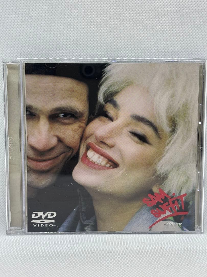 サム★サフィ DVD Amazon.com: The Smurfs : Hank Azaria, Neil Harris, Jayma Mays