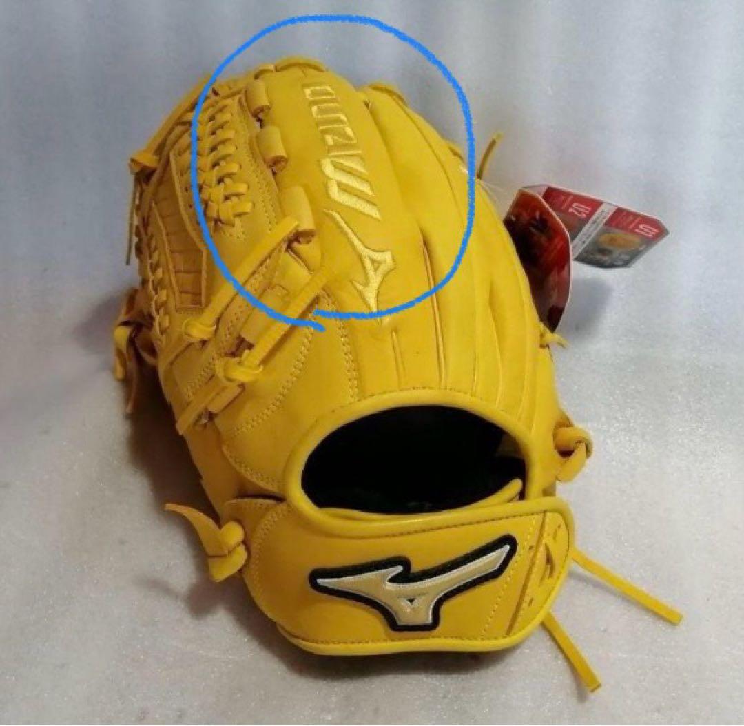 Mizuno ELEMENT FUSION イエローグローブ 左投げ用 - メルカリ