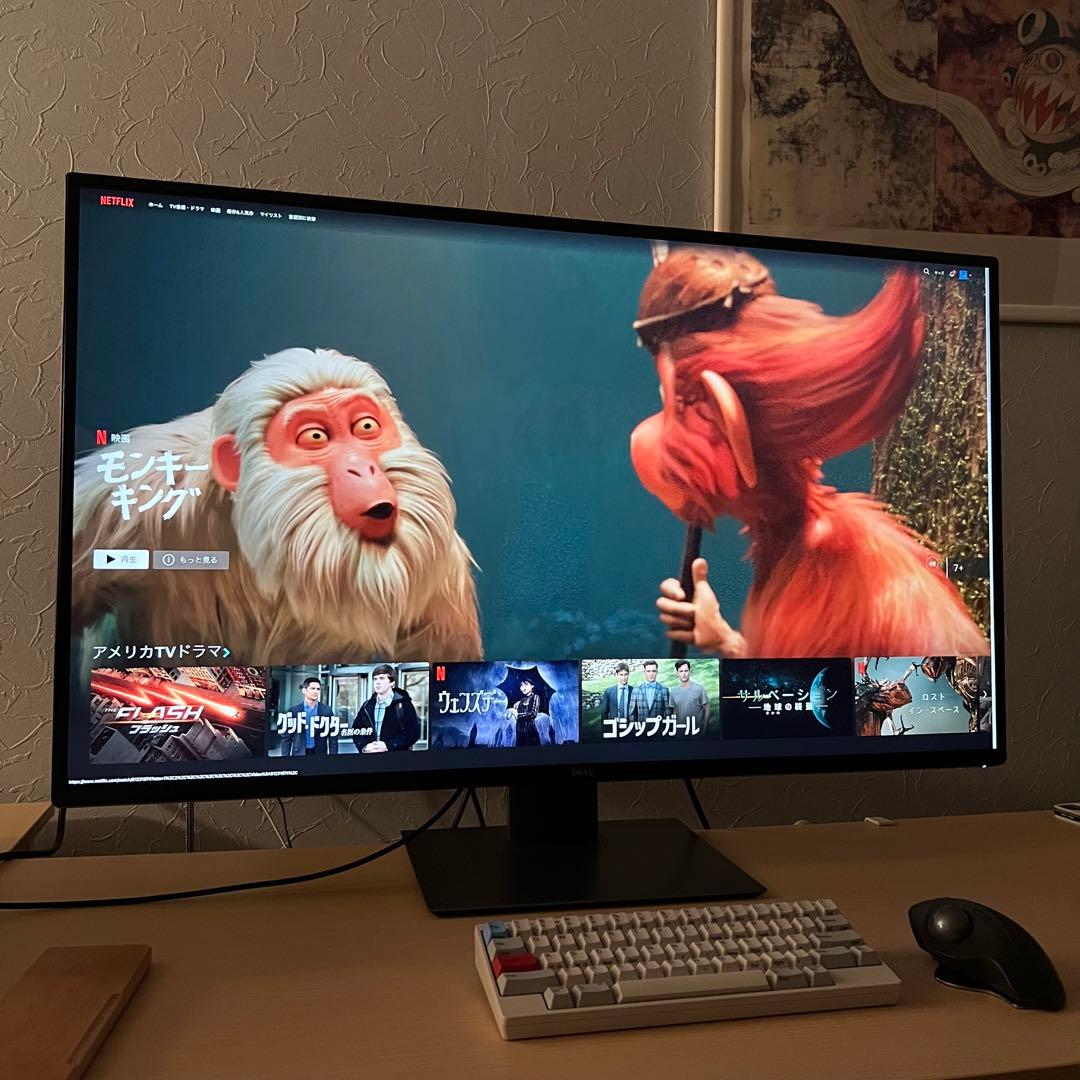 美品Dell 4K 42インチモニター U4320Q - メルカリ