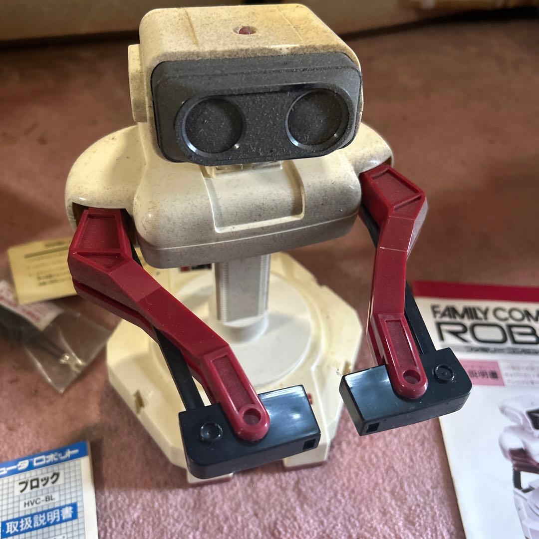 ジャンク品 任天堂ファミリーコンピューターロボット - メルカリ