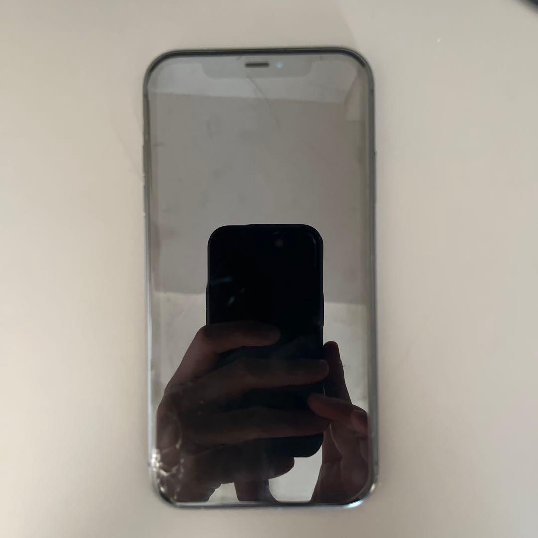 Apple iPhone 11 ブラック 本体 Amazon | 【整備済み品】 Apple iPhone 11 64GB ブラック SIMフリー