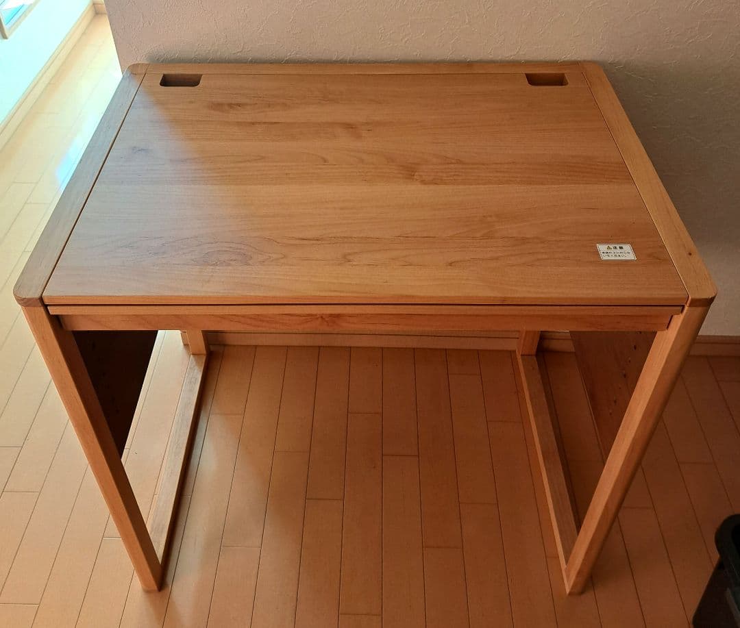 オカムラ　学習デスク1　椅子とセット　 sorano ソラノ ニュースリリース | 天板昇降型学習デスク「sorano（ソラノ）」新発売