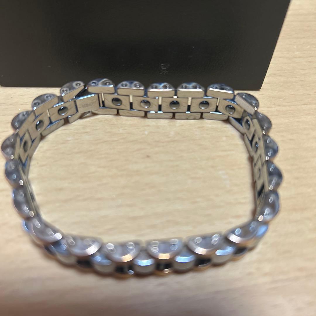 健康ブレスレットM O k A。