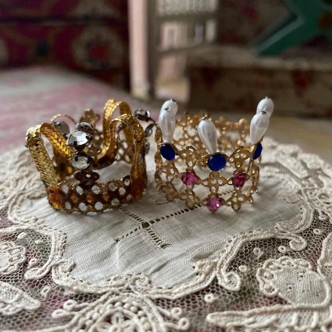 ⭐︎確認画像⭐︎フランスヴィンテージ ミニ王冠 2個 - メルカリ