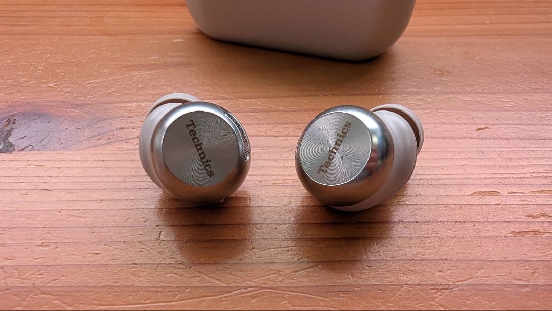 AZ100 Technics 本体付属品全て有り イヤーピース未使用 - メルカリ