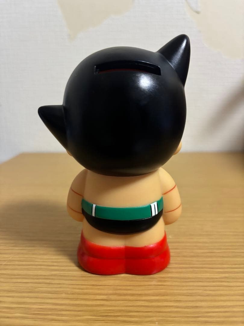 鉄腕アトム ソフビ貯金箱 #1 - メルカリ