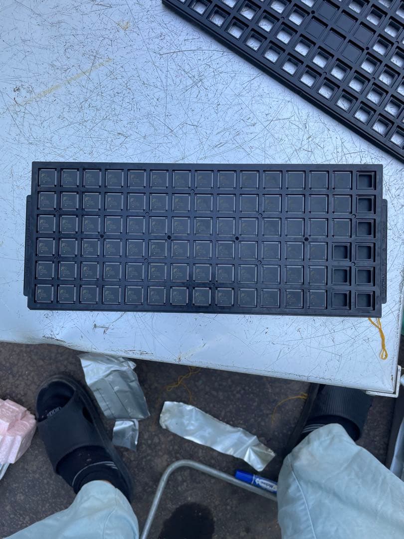 K49。電子部品IC TK7N8569(440個) 新品同様。未使用. - メルカリ