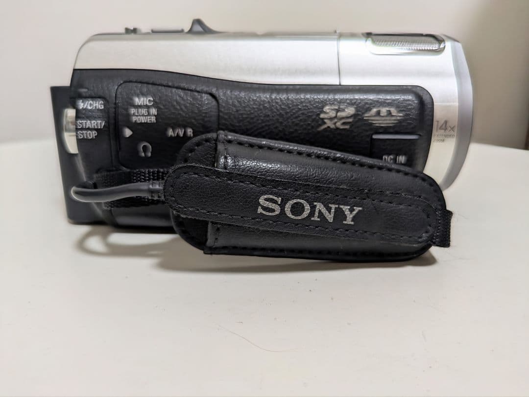 ソニー ビデオカメラ HDR-CX560V ハンディカム シャンパンシルバー