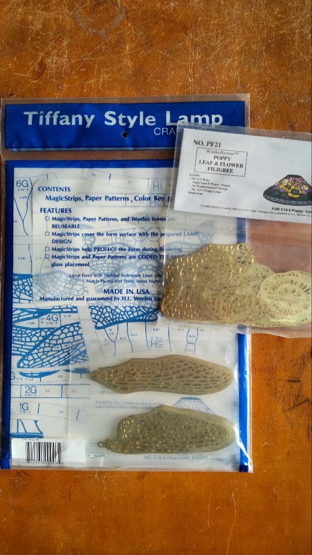 フィリグリー2点と ステンドグラスのモールド付き ステンドザンマイ_耐熱半球モールド_#13_B_2_水連_WaterLily_408ピース