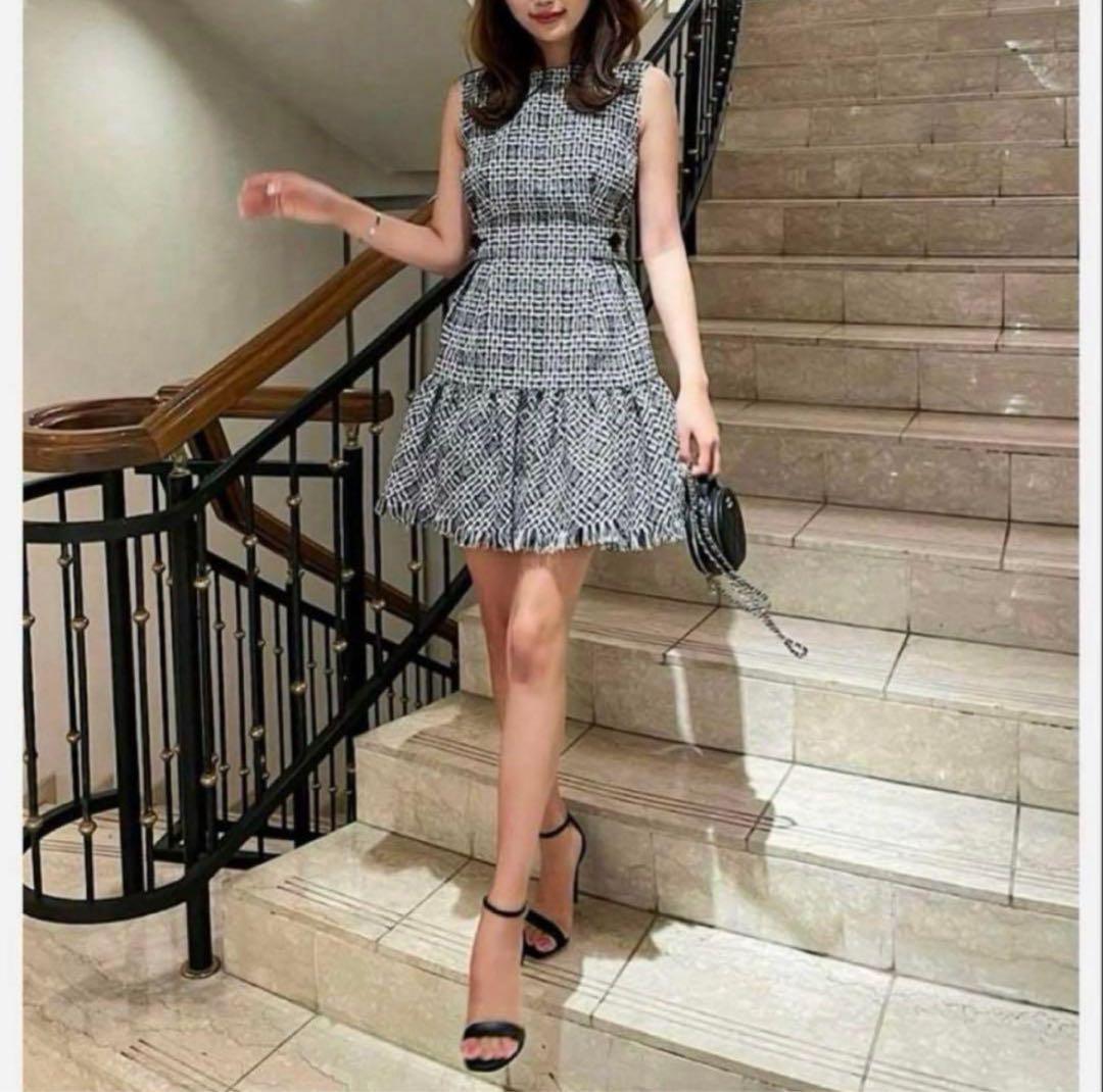 sheller/シェリエ/サイドタッククラシカルドレスワンピース 完売品 sheller シェリエ サイドタッククラシカルドレス ワンピース