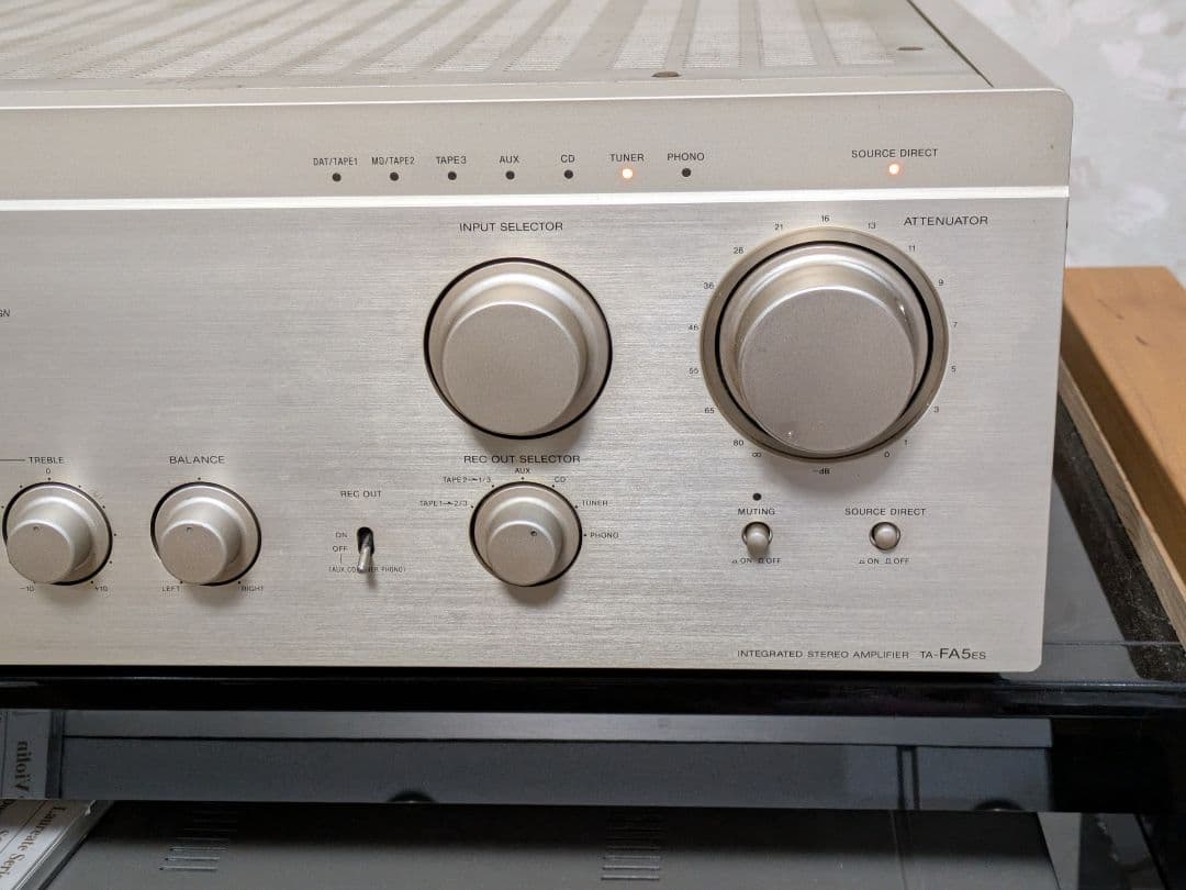 SONY　プリメインアンプ《TA-FA5ES》少しよく読んで下さい。