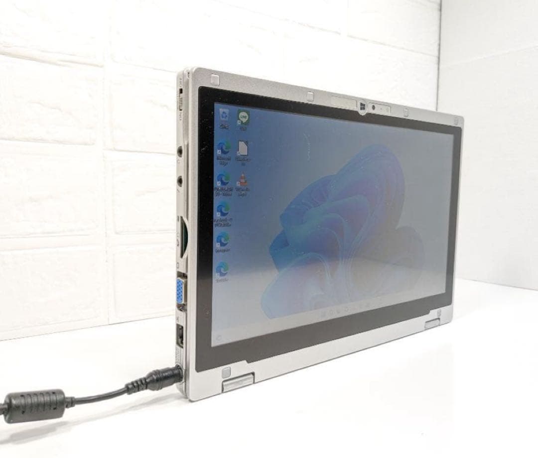 タッチパネル レッツノート SSD128GB 画面を回してタブレットになる！