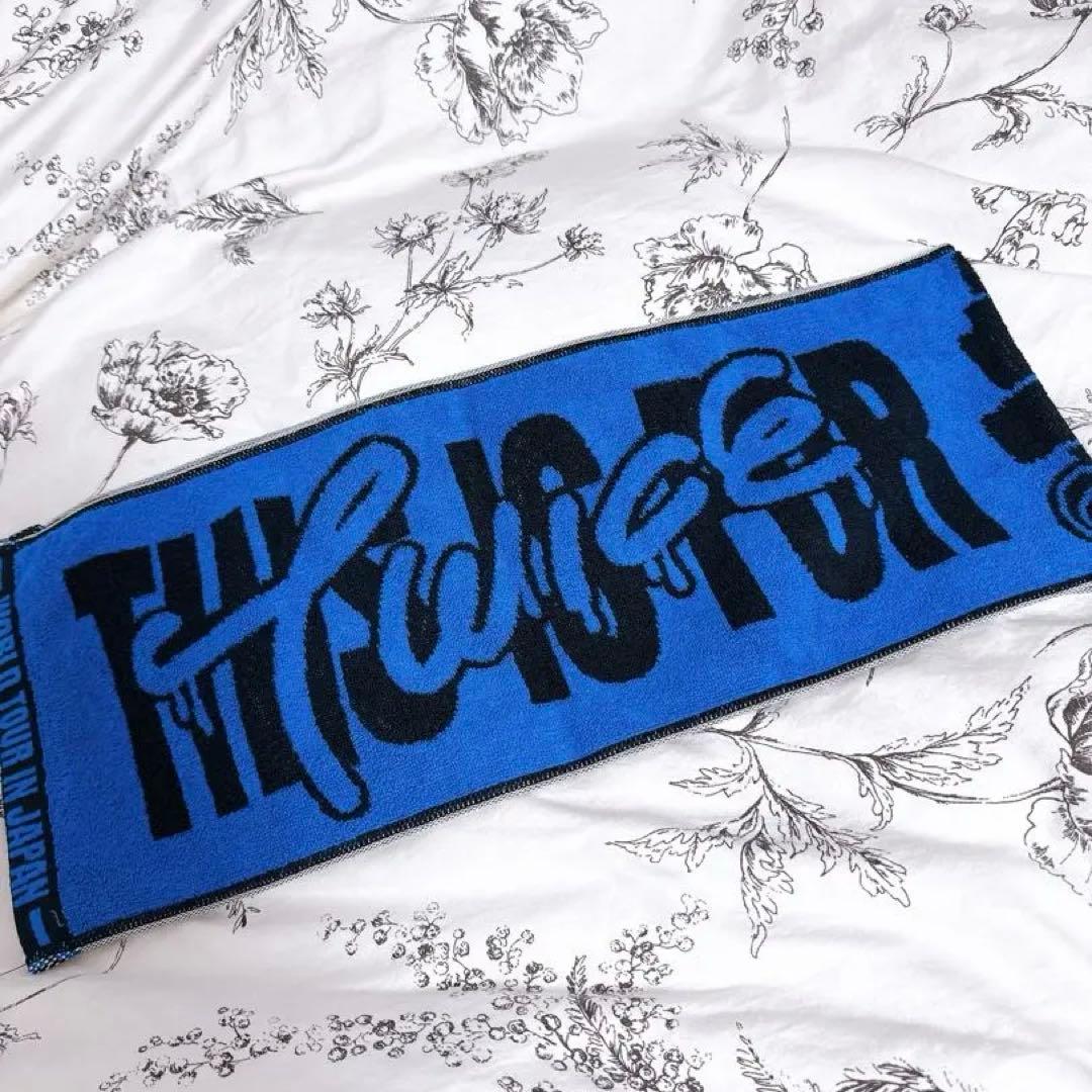 TWICE THIS IS FOR♡マフラータオルツウィ - メルカリ