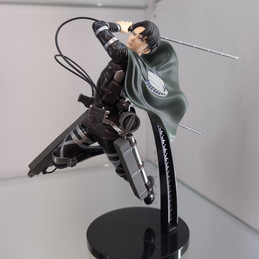 進撃の巨人 一番くじ リヴァイ ラストワン賞 - メルカリ