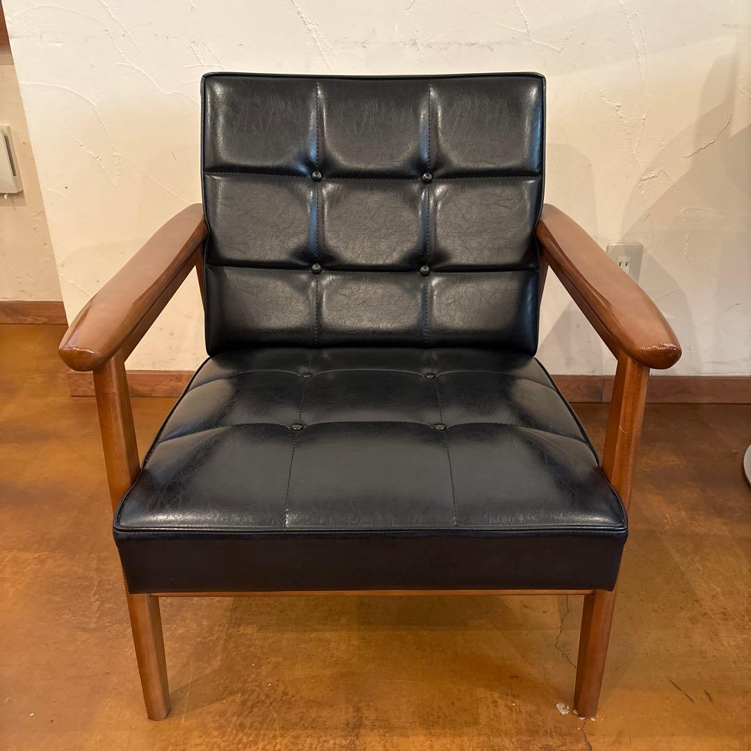 カリモク60 1人掛けソファ 黒① カリモク60 Kチェア 1シーター スタンダードブラック［W36140BW