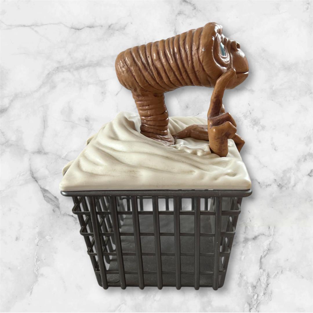 激レア✨E.T. ユニバーサルスタジオ USJ フィギュア 小物入れ - メルカリ