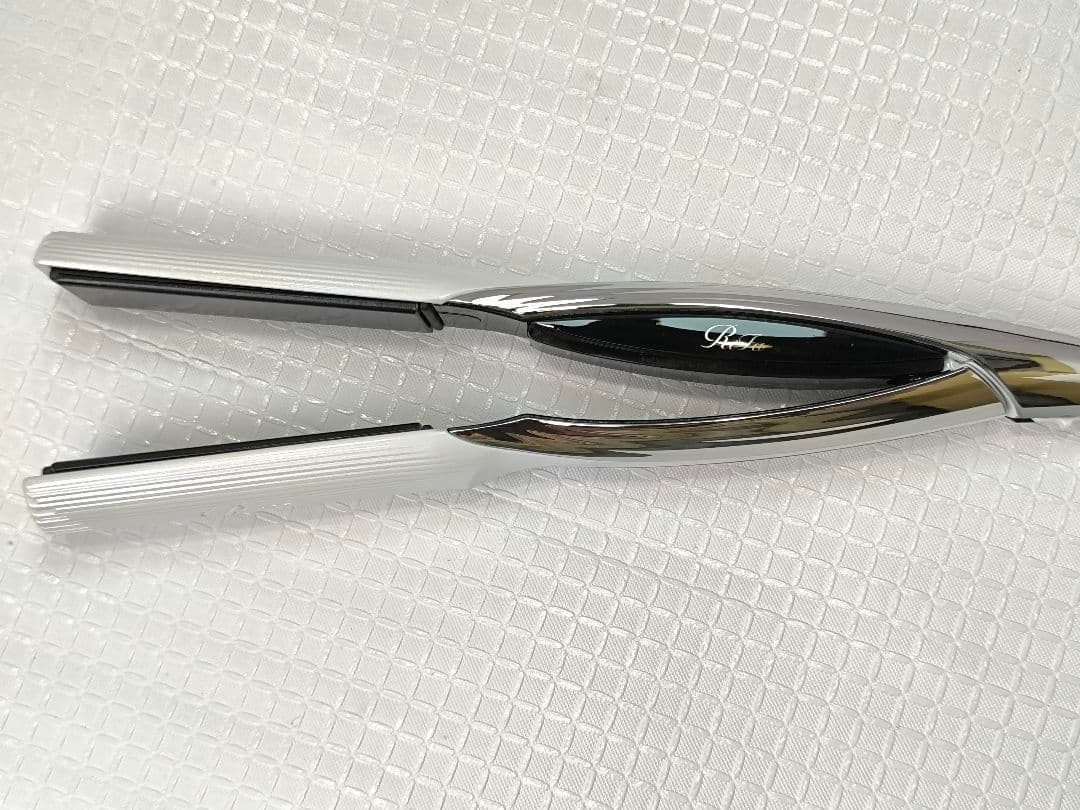 正規品 ReFaリファ ビューテック ストレートアイロン 22年製