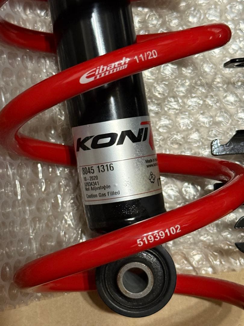 アバルト595コンペティツィオーネ 純正KONI & Eibachサスペンション