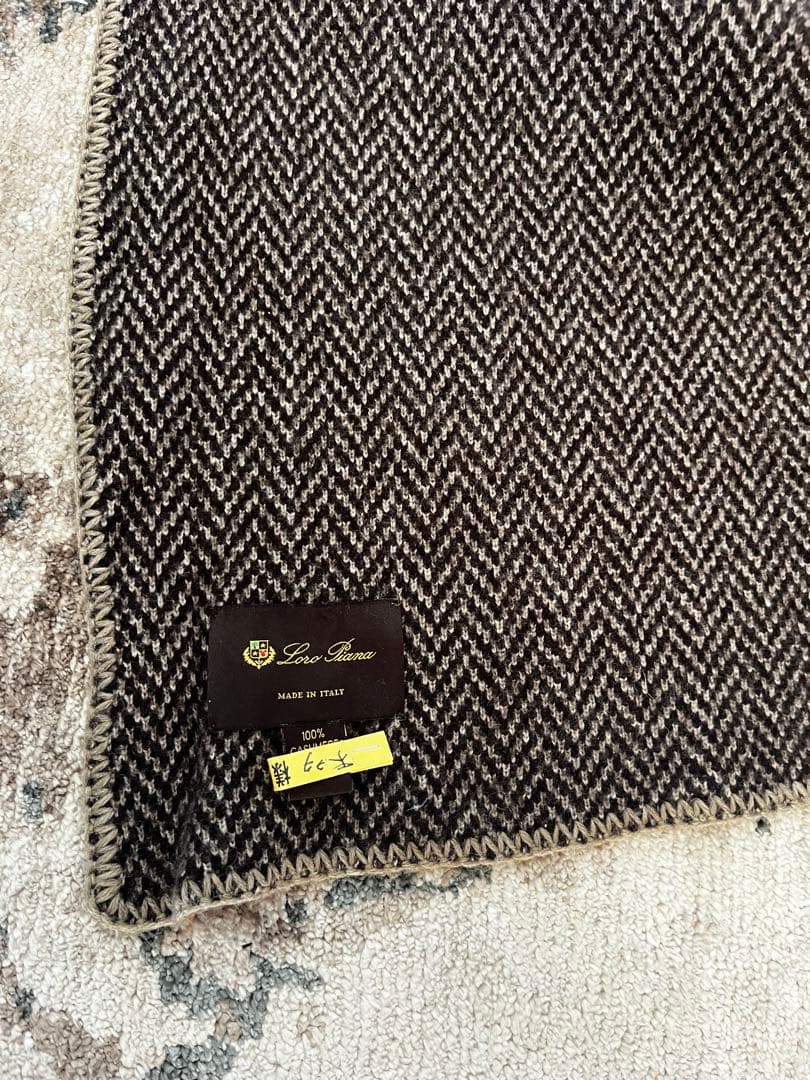 専用　ロロピアーナ　カシミア100% 大判ブランケット PRODIGAL（プロディガル） カシミヤ 100％ ヘリンボーン柄