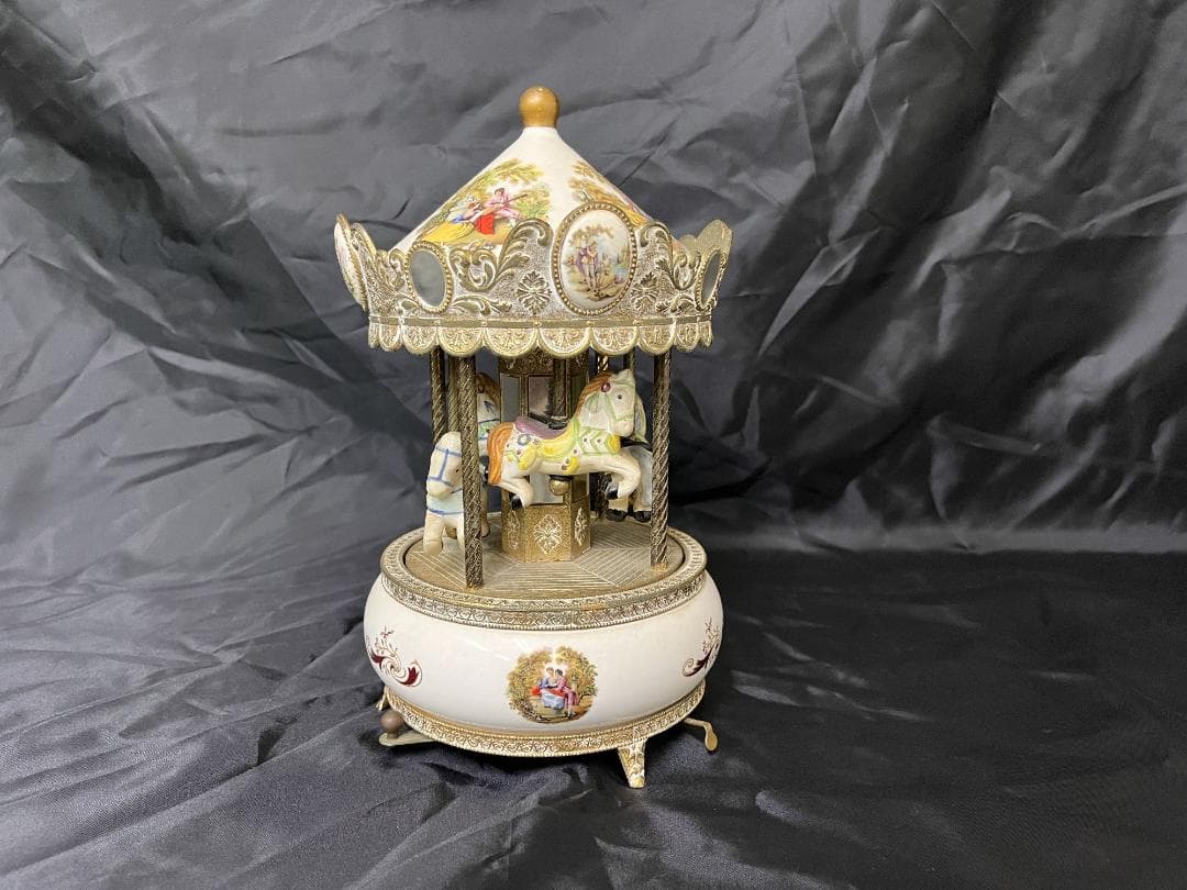 三協商事 メリーゴーランドのオルゴール 超希少！ - メルカリ