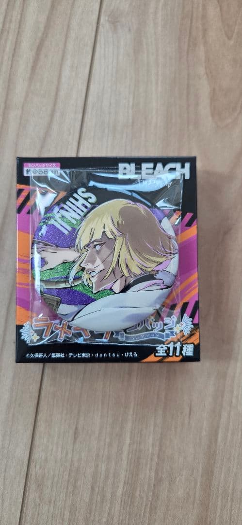 BLEACH ラメキラ缶バッジ 平子真子 - メルカリ
